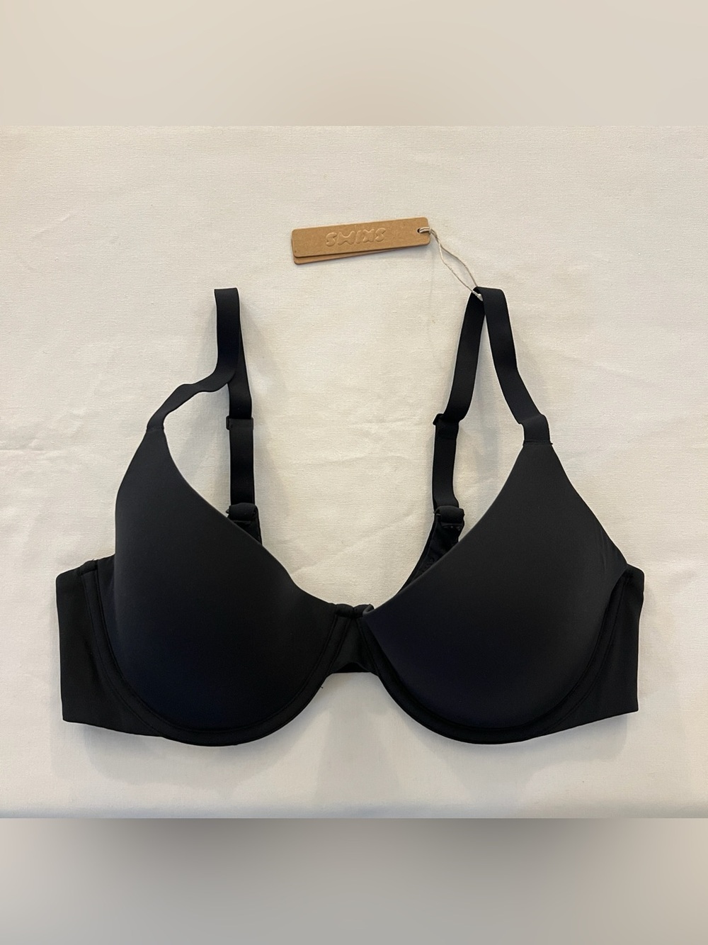 SKIMS FITS EVERYBODY PLUNGE BRA